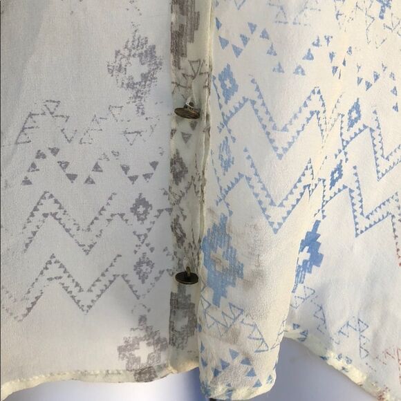 Gypsy 05‎ Sheer Silk Top - Picture 3 of 9